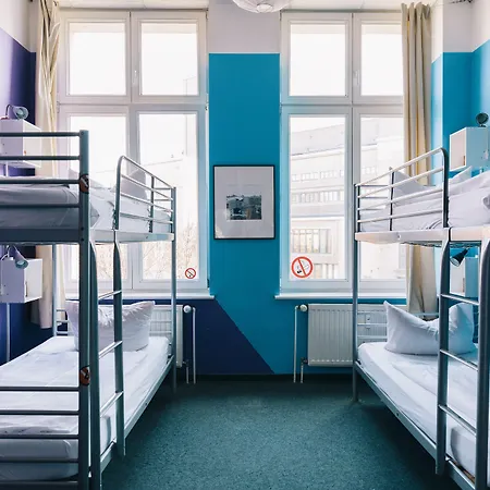 St Christopher's - Apartment *