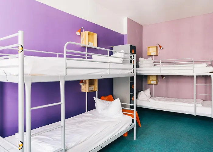 St Christopher's - * برلين