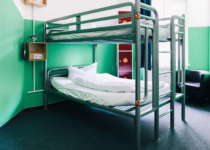 St Christopher's - * ברלין